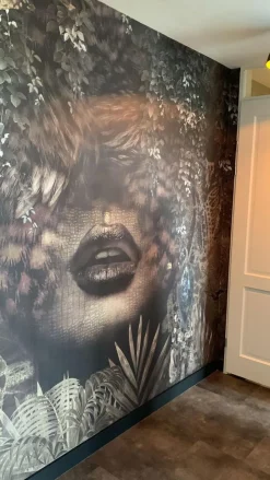 Poespas Home Behang^Behang Vrouw