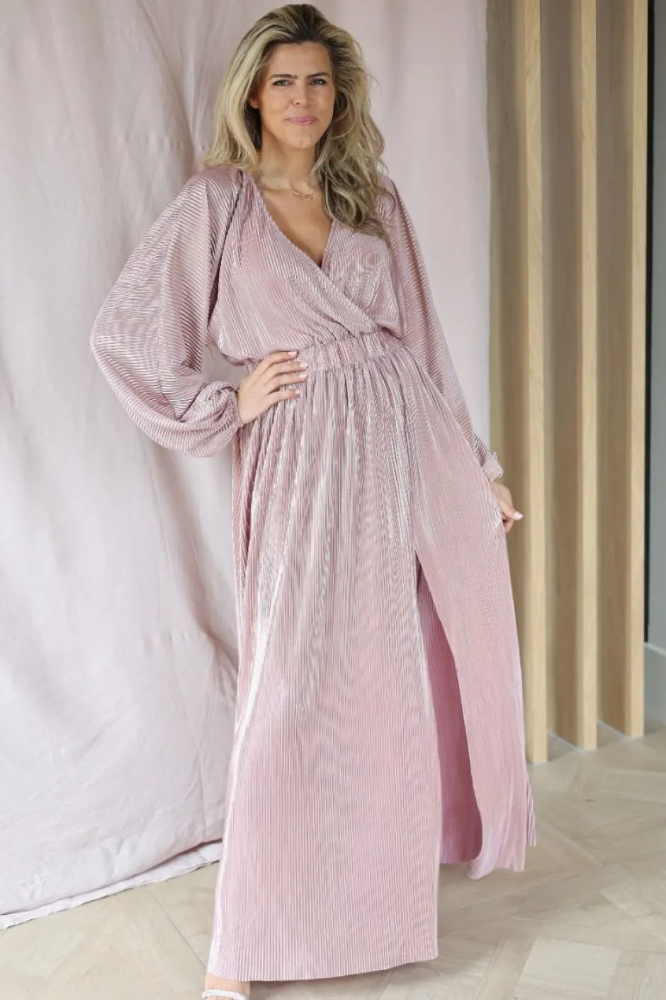 DAMES Studio Poespas Jurken | Snøpskes^Dress Plissé | Pink champagne |