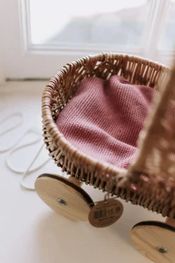 Harlekijn import B.V. Poppen & Accessoires^Poppenwagen klein | Riet