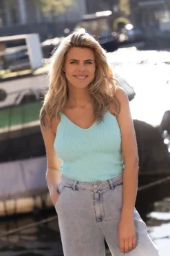 DAMES Poespas Basics | Tops^Top V-vibe | St Tropez | Studio